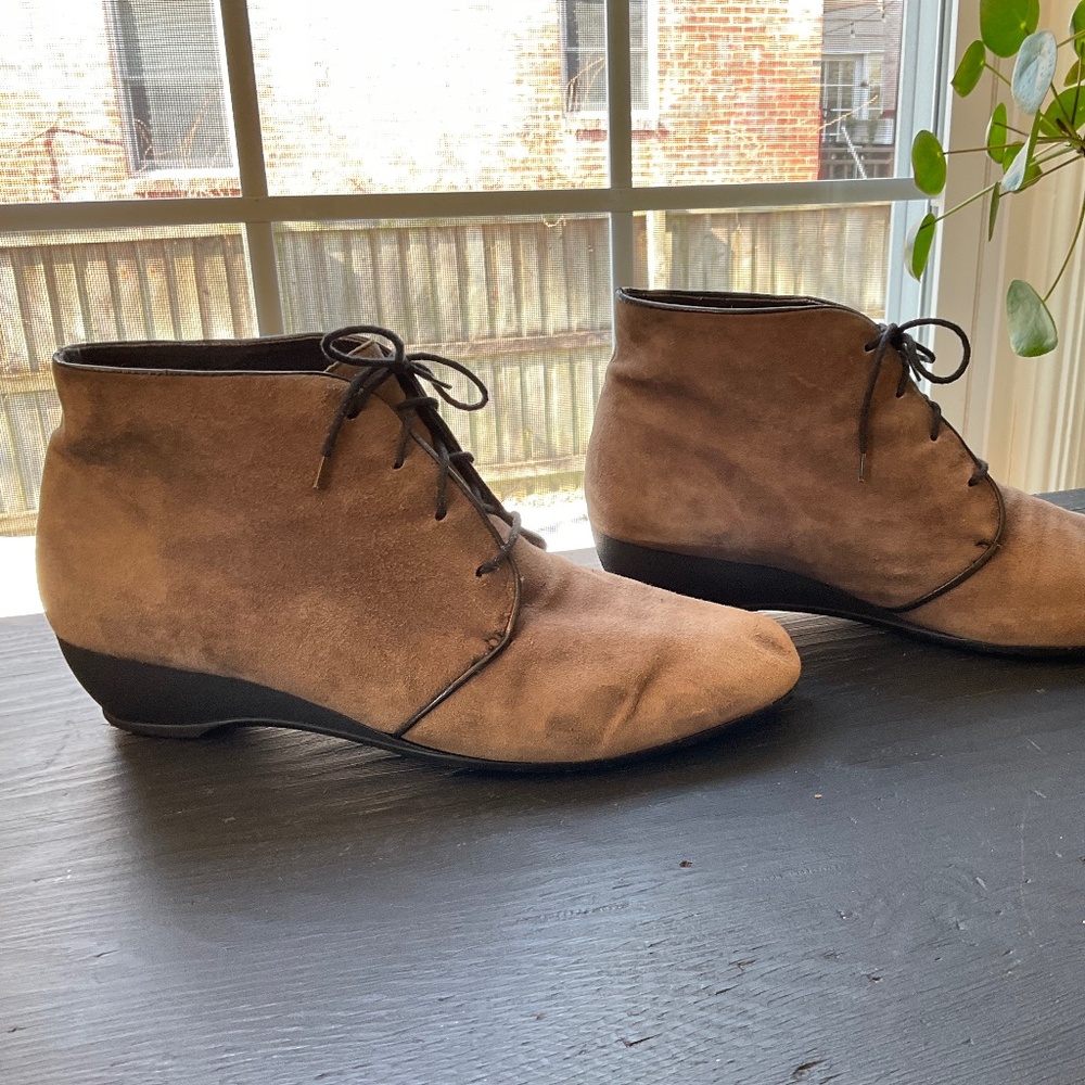 Munro Suede Lace Up Ankle Boots 12W Grey / Brown